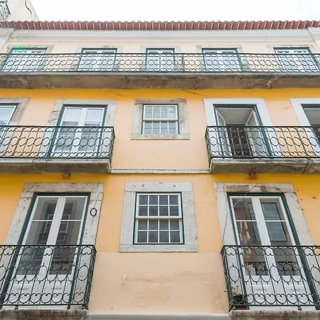 Apartman Bright & Spacious Alfama Apartment, By Timecooler Lisboa